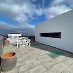 Eslanzarote Eco Tony, Heated Pool, Jacuzzi, Sat Tv, Super Wifi La Costa