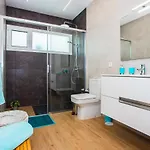 Villa Eslanzarote Eco Tony, Heated Pool, Jacuzzi, Sat Tv, Super Wifi *