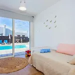 Eslanzarote Eco Tony, Heated Pool, Jacuzzi, Sat Tv, Super Wifi 빌라 La Costa