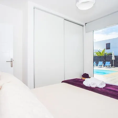 Eslanzarote Eco Tony, Heated Pool, Jacuzzi, Sat Tv, Super Wifi * Ла-Коста