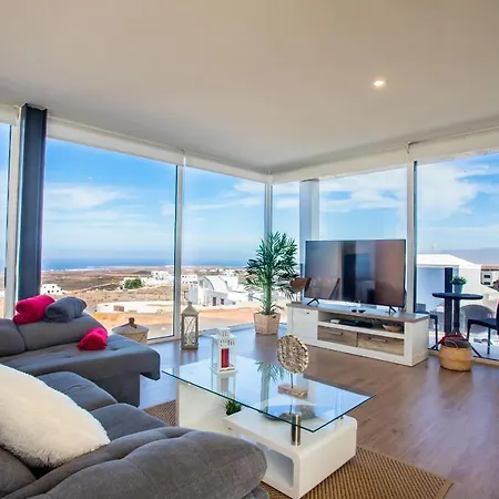 Eslanzarote Eco Tony, Heated Pool, Jacuzzi, Sat Tv, Super Wifi *