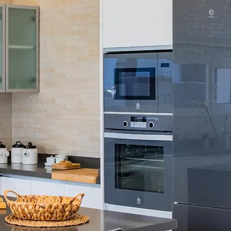 Eslanzarote Eco Tony, Heated Pool, Jacuzzi, Sat Tv, Super Wifi Вилла Ла-Коста