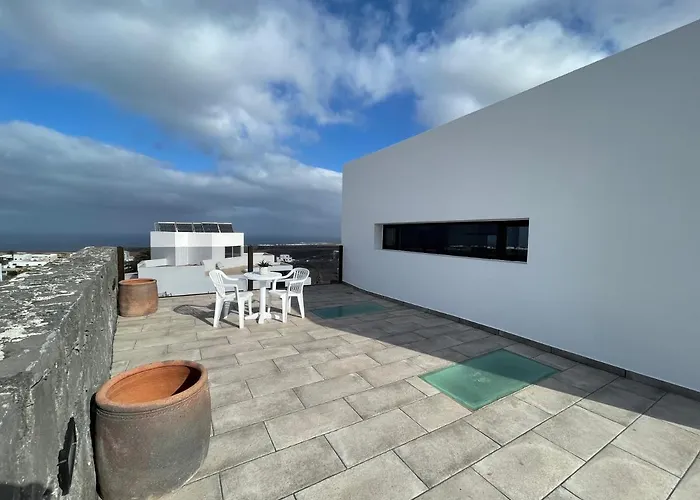 Eslanzarote Eco Tony, Heated Pool, Jacuzzi, Sat Tv, Super Wifi La Costa