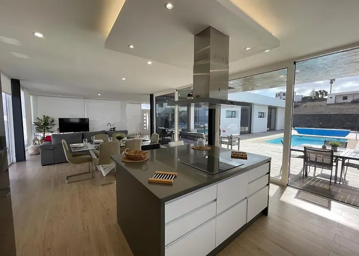 Eslanzarote Eco Tony, Heated Pool, Jacuzzi, Sat Tv, Super Wifi 别墅