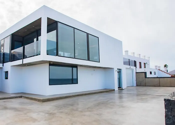 Eslanzarote Eco Tony, Heated Pool, Jacuzzi, Sat Tv, Super Wifi * La Costa