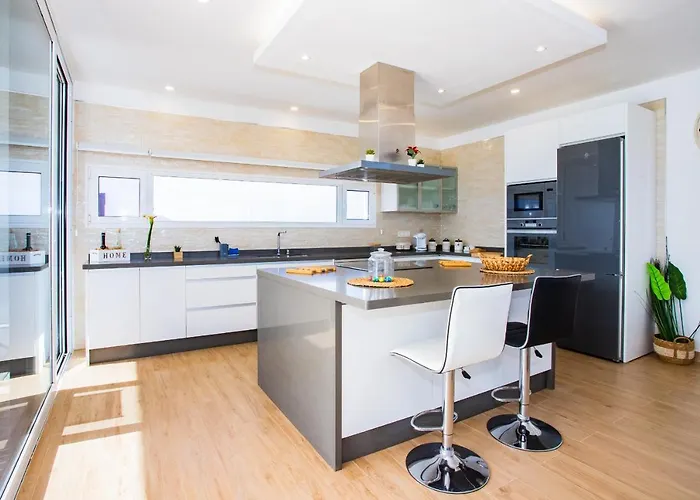 Eslanzarote Eco Tony, Heated Pool, Jacuzzi, Sat Tv, Super Wifi Vila *