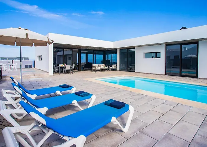 别墅 Eslanzarote Eco Tony, Heated Pool, Jacuzzi, Sat Tv, Super Wifi *