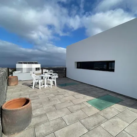 Eslanzarote Eco Tony, Heated Pool, Jacuzzi, Sat Tv, Super Wifi La Costa