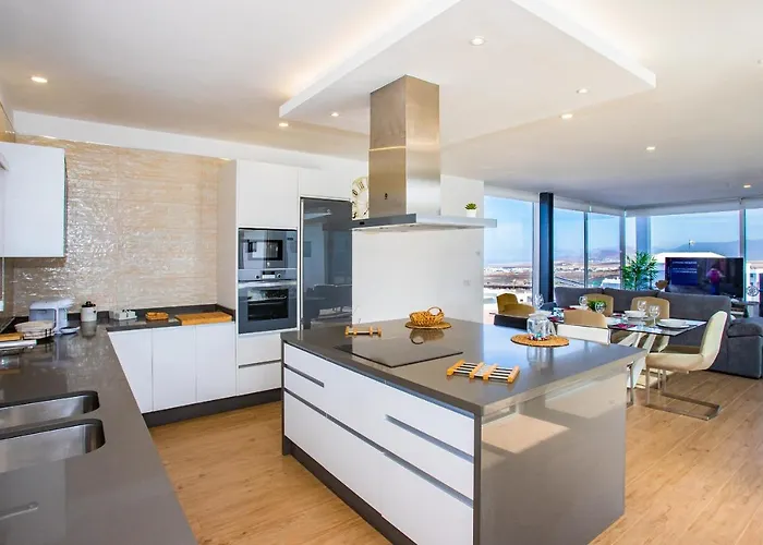 Eslanzarote Eco Tony, Heated Pool, Jacuzzi, Sat Tv, Super Wifi *